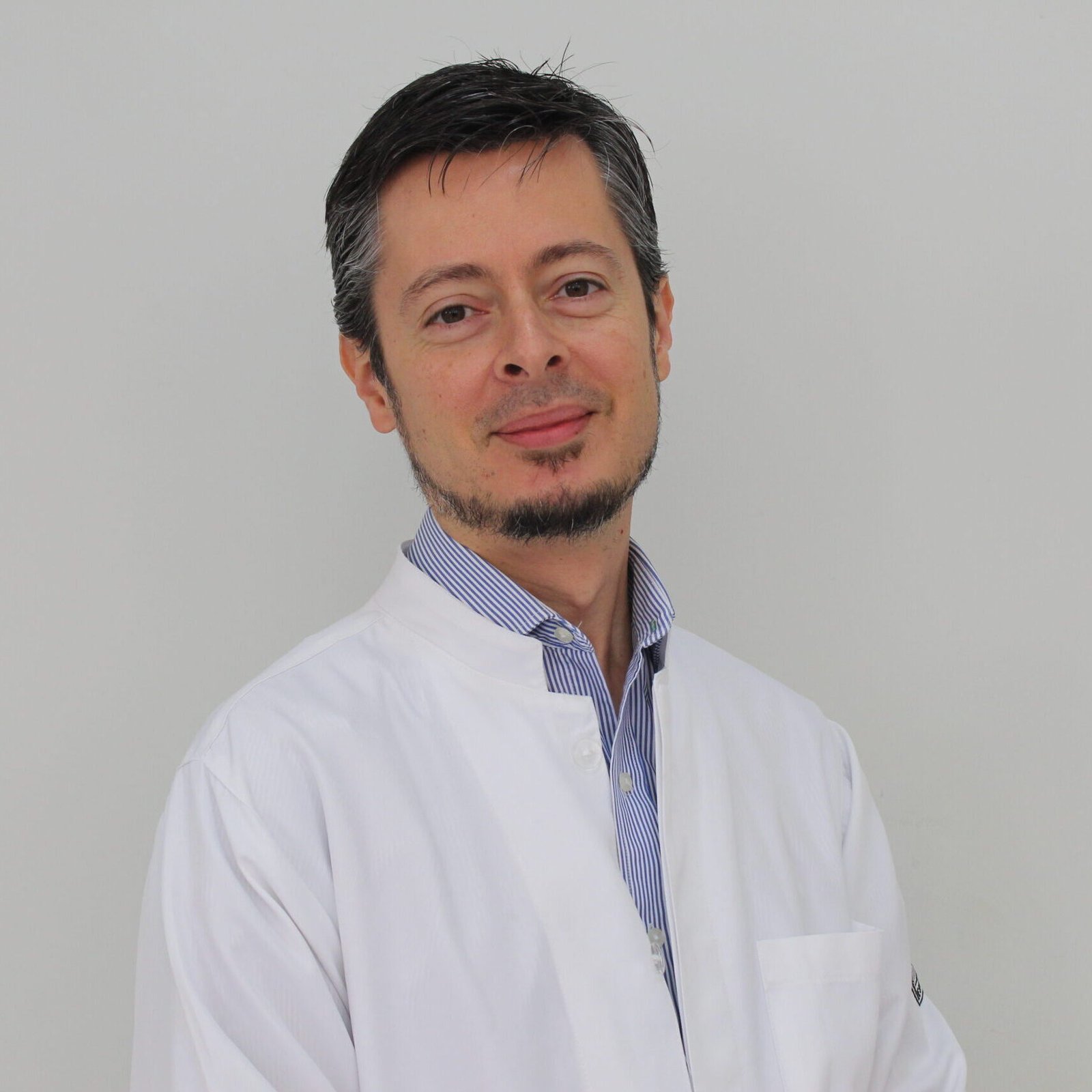 Dr Carlos Nogales Dr Carlos Nogales scaled e1704592977552